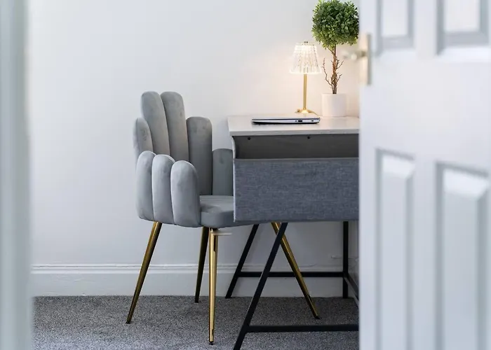 Open Mind Property - Luxury House & Free Parking